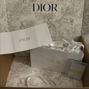 DIOR Bundle